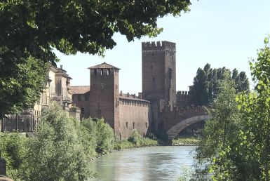 Castelvecchio - ArquiTravel - Verona - Italia