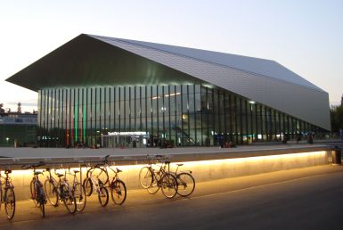 Centro de convenciones de la Universidad Politécnica Federal de Lausanne - ArquiTravel - Richter Dahl Rocha & Associés architectes - Ecublens - Suiza