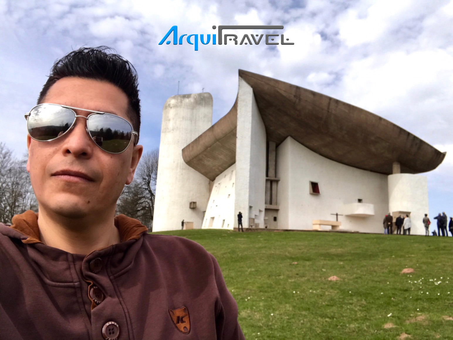 William Castañeda Esteban - Capilla Notre Dame du Haut - ArquiTravel - Le Corbusier - Ronchamp - Francia - William Castaneda